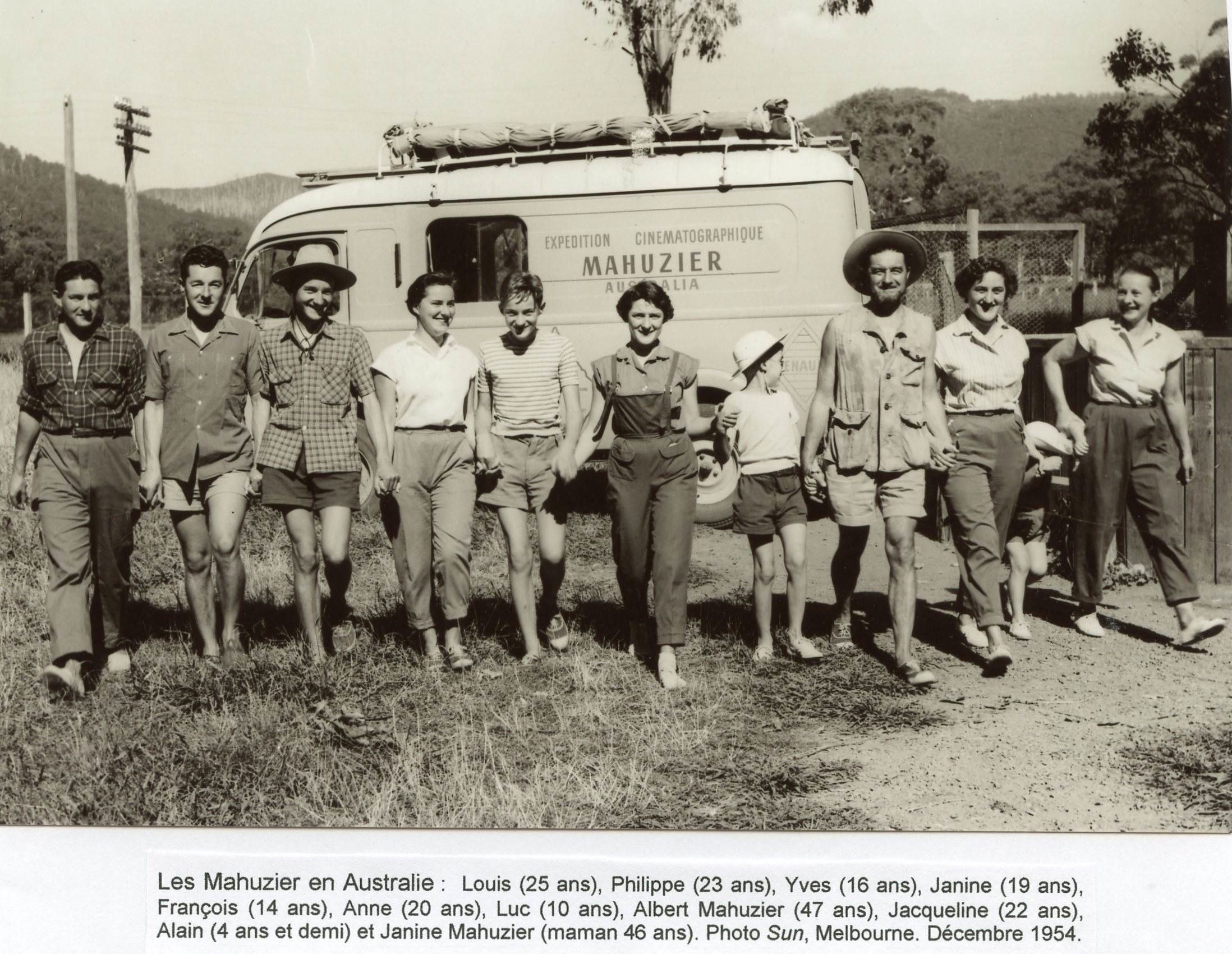Melbourne, décembre 1954 (photo du Sun) Melbourne, décembre 1954 (photo du Sun)